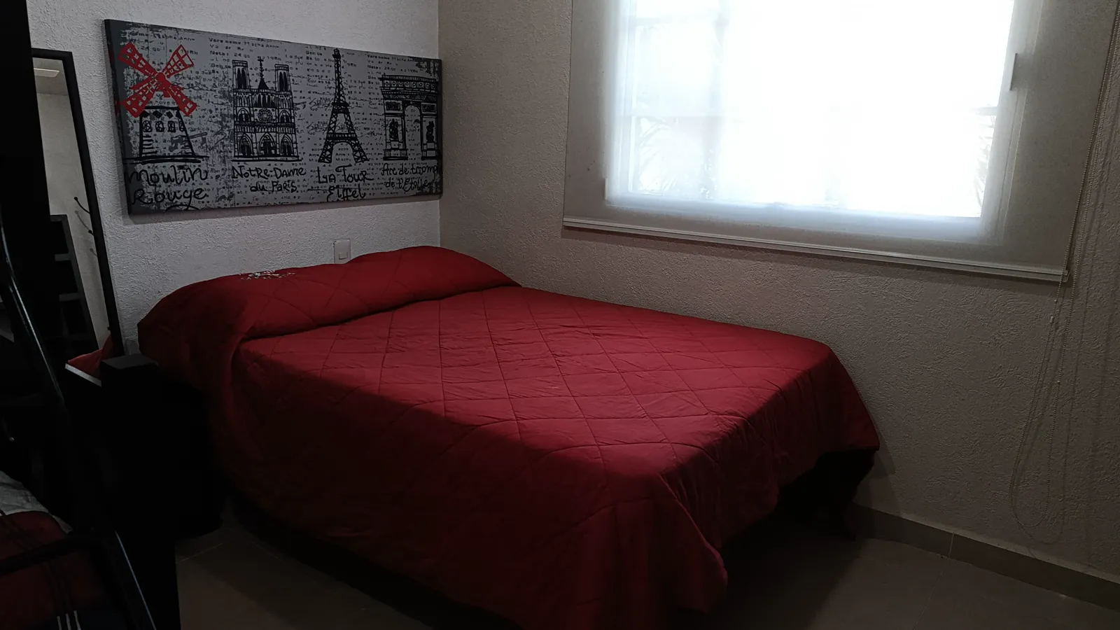 Recámara 2: cama matrimonial